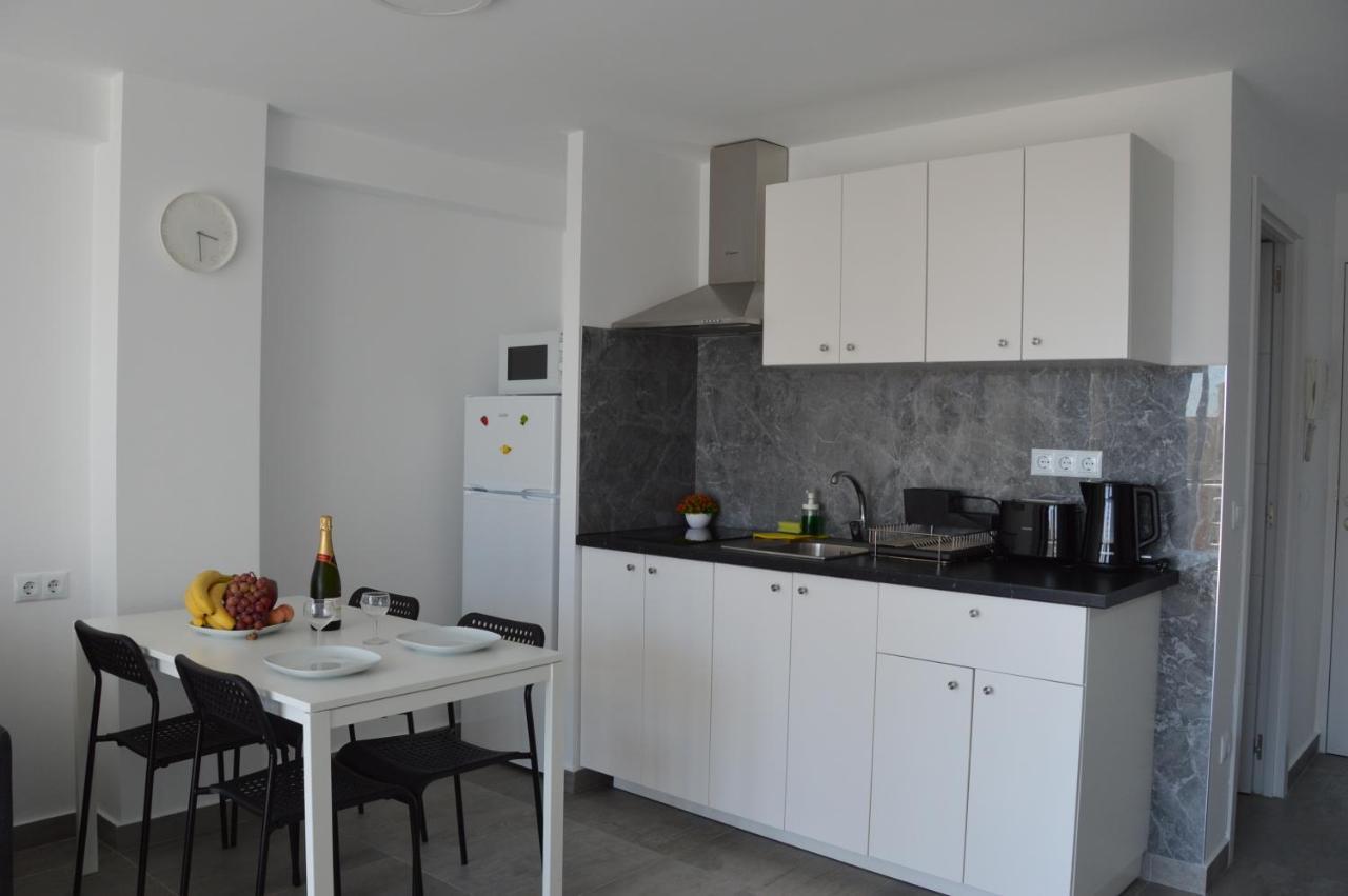 Holiday Apts Provima Mallorca Бенідорм Екстер'єр фото